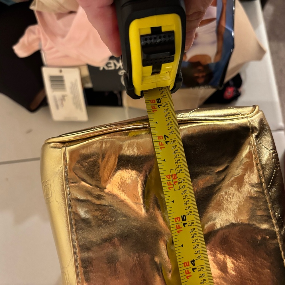 BCBGMaxAzria Shimmering Gold Tote Bag - Picture 5 of 8